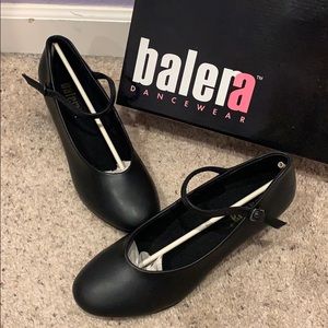 Size black 8.5 2" Balera character shoes